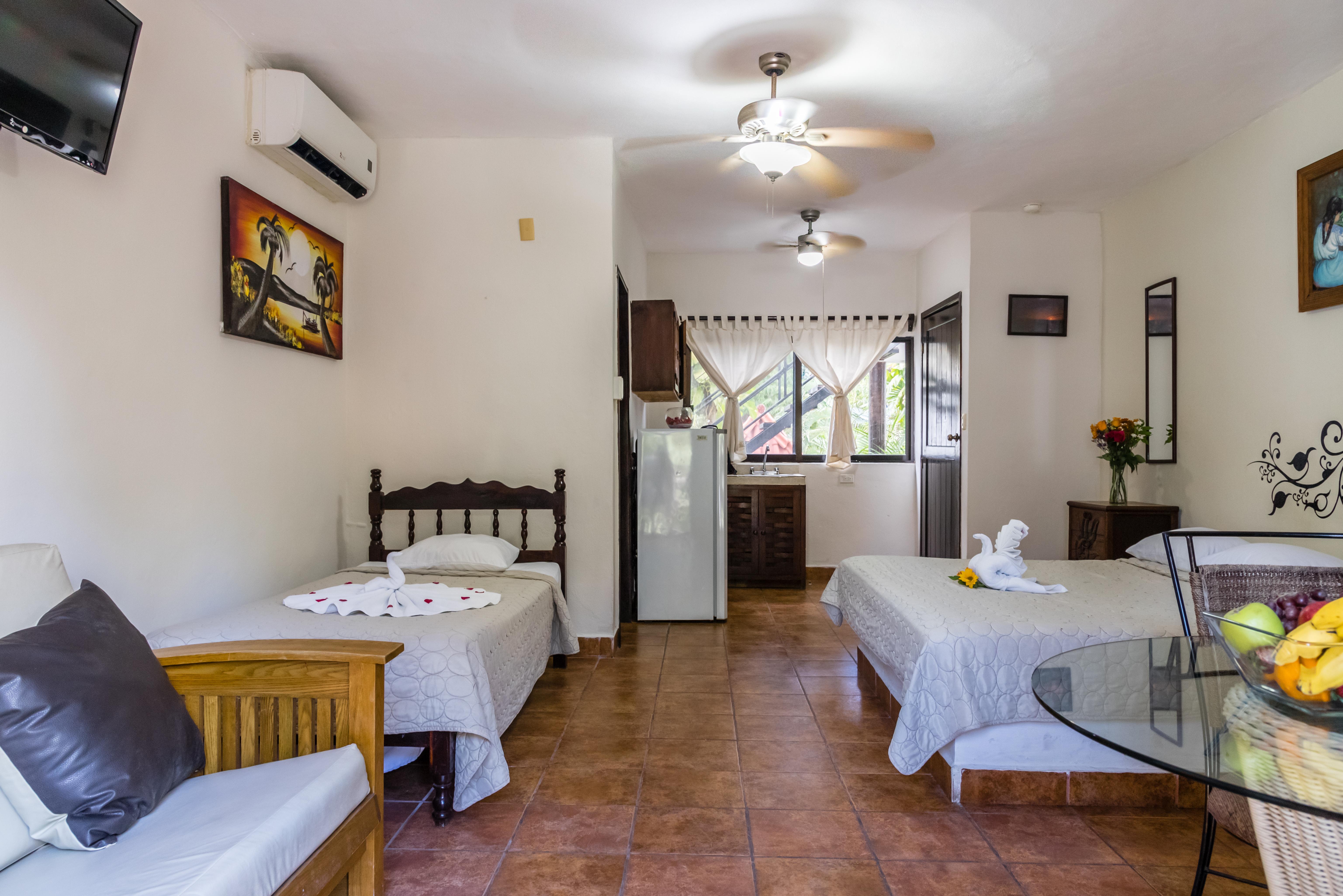 Moonshine Hotel Playa del Carmen Bagian luar foto